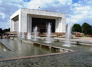 osh-bazar-min